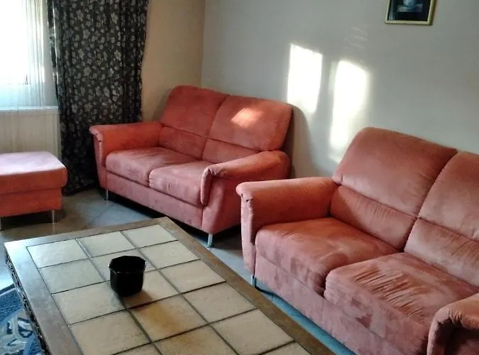 شقة Koba Backi Monostor