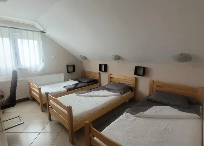 Koba Lägenhet Backi Monostor